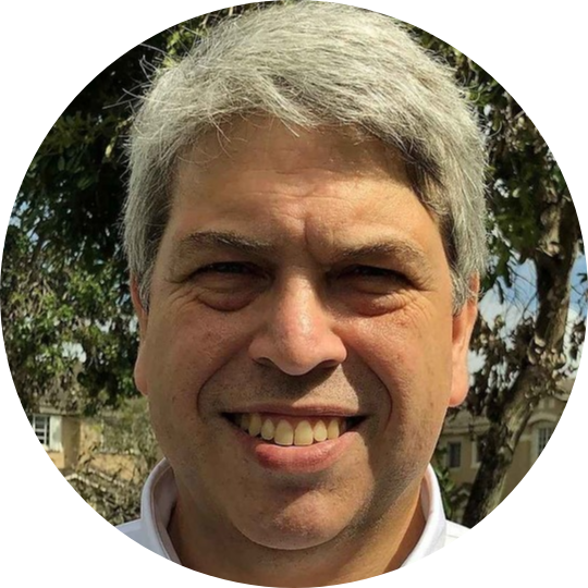 12. Germán Giles